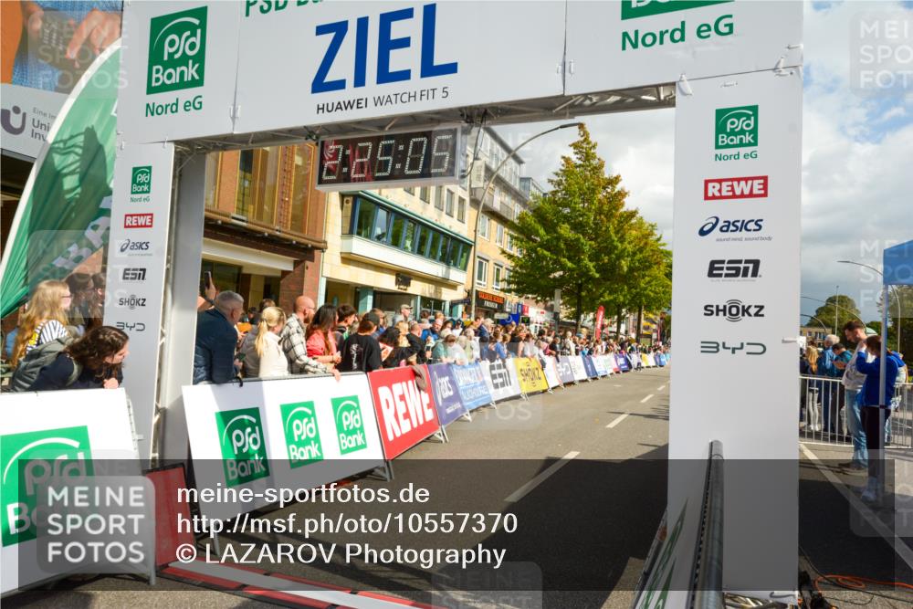 20.09.2026 - PSD Bank Halbmarathon LAZAROV Photography http://msf.ph/oto/10557370 20.09.2026 12:25:05 Ziel 1134, 1633, 2294, 2328, 2596, 2798, 3510, 4663 meine-sportfotos.de