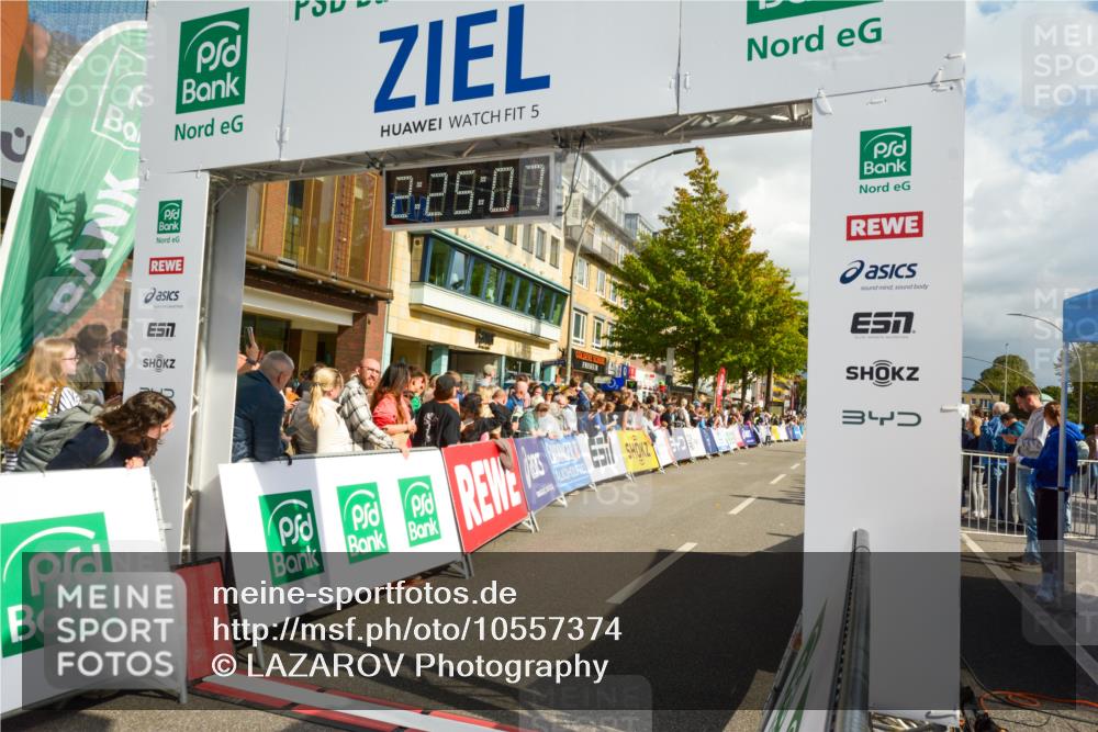 20.09.2026 - PSD Bank Halbmarathon LAZAROV Photography http://msf.ph/oto/10557374 20.09.2026 12:25:06 Ziel 1134, 2294, 3061, 3556, 4663 meine-sportfotos.de