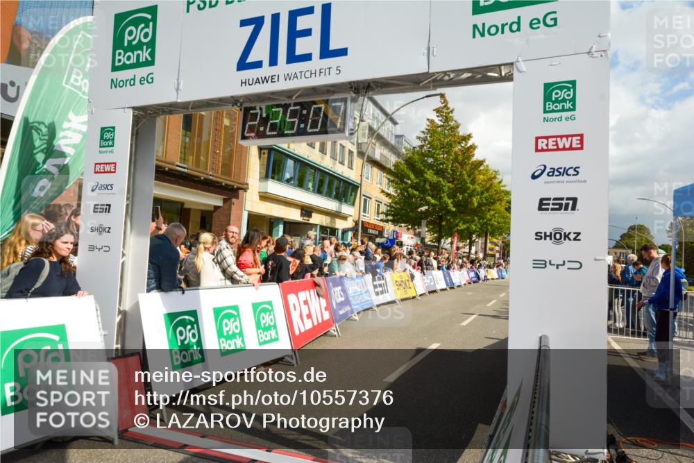 20.09.2026 - PSD Bank Halbmarathon LAZAROV Photography http://msf.ph/oto/10557376 20.09.2026 12:25:07 Ziel 1134, 2294, 3061, 3556, 4663 meine-sportfotos.de