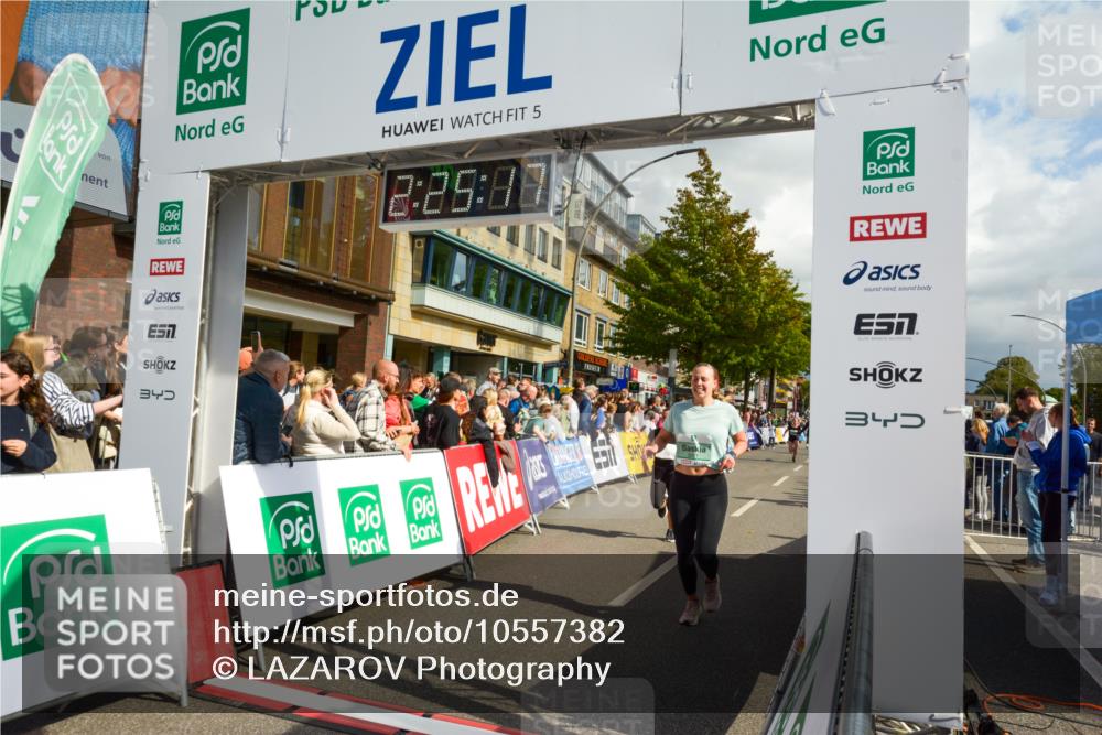 20.09.2026 - PSD Bank Halbmarathon LAZAROV Photography http://msf.ph/oto/10557382 20.09.2026 12:25:17 Ziel 2045, 3061, 3556, 3924, 4725 meine-sportfotos.de