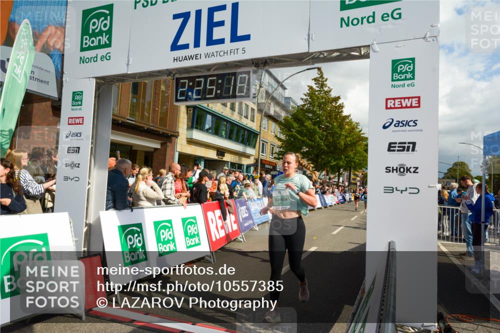 20.09.2026 - PSD Bank Halbmarathon LAZAROV Photography http://msf.ph/oto/10557385 20.09.2026 12:25:17 Ziel 2045, 3061, 3556, 3924, 4725 meine-sportfotos.de