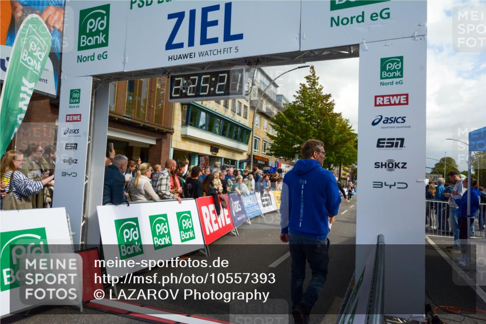 20.09.2026 - PSD Bank Halbmarathon LAZAROV Photography http://msf.ph/oto/10557393 20.09.2026 12:25:20 Ziel 2045, 3061, 3556, 3924, 4725 meine-sportfotos.de