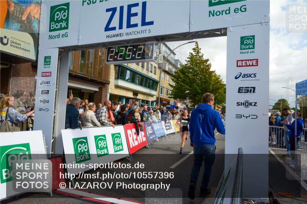 20.09.2026 - PSD Bank Halbmarathon LAZAROV Photography http://msf.ph/oto/10557396 20.09.2026 12:25:21 Ziel 2045, 3061, 3556, 3924, 4725 meine-sportfotos.de