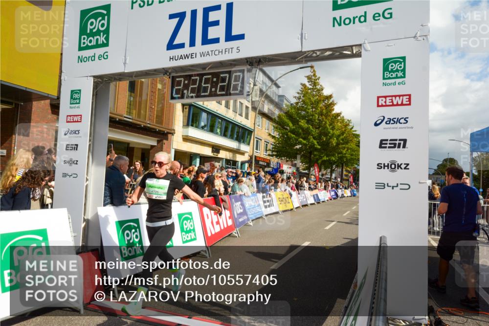 20.09.2026 - PSD Bank Halbmarathon LAZAROV Photography http://msf.ph/oto/10557405 20.09.2026 12:25:27 Ziel 2045, 3924, 4725 meine-sportfotos.de