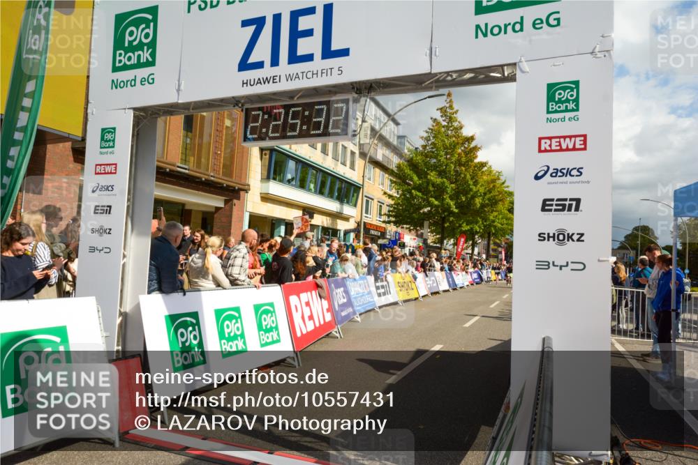 20.09.2026 - PSD Bank Halbmarathon LAZAROV Photography http://msf.ph/oto/10557431 20.09.2026 12:25:32 Ziel 1652, 1798, 2216, 2507, 2954, 3242, 3873, 4725, 4749 meine-sportfotos.de