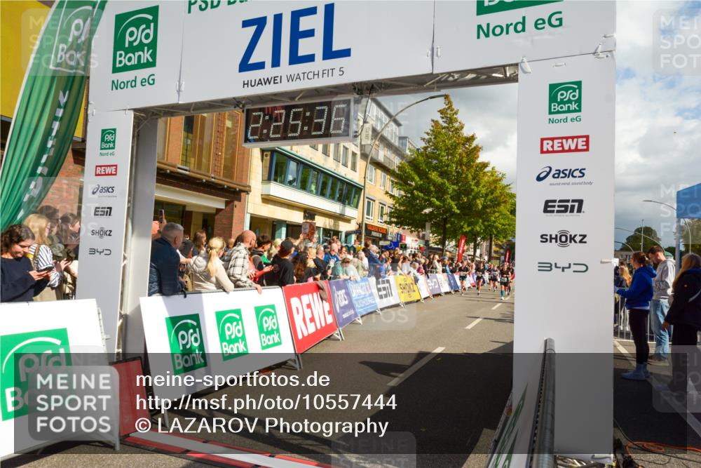 20.09.2026 - PSD Bank Halbmarathon LAZAROV Photography http://msf.ph/oto/10557444 20.09.2026 12:25:36 Ziel 1652, 1798, 2216, 2287, 2507, 2953, 2954, 3242, 3666, 3873, 4749 meine-sportfotos.de
