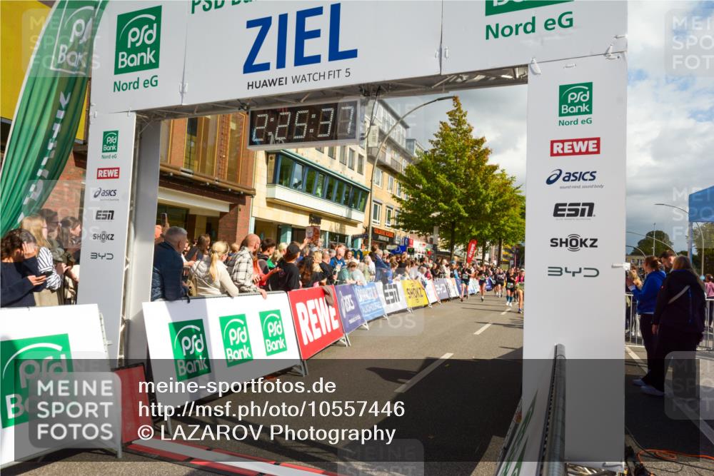 20.09.2026 - PSD Bank Halbmarathon LAZAROV Photography http://msf.ph/oto/10557446 20.09.2026 12:25:36 Ziel 1652, 1798, 2216, 2287, 2507, 2953, 2954, 3242, 3666, 3873, 4749 meine-sportfotos.de