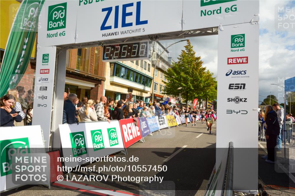 20.09.2026 - PSD Bank Halbmarathon LAZAROV Photography http://msf.ph/oto/10557450 20.09.2026 12:25:37 Ziel 1652, 1798, 2216, 2287, 2507, 2953, 2954, 3242, 3666, 3873, 4749 meine-sportfotos.de