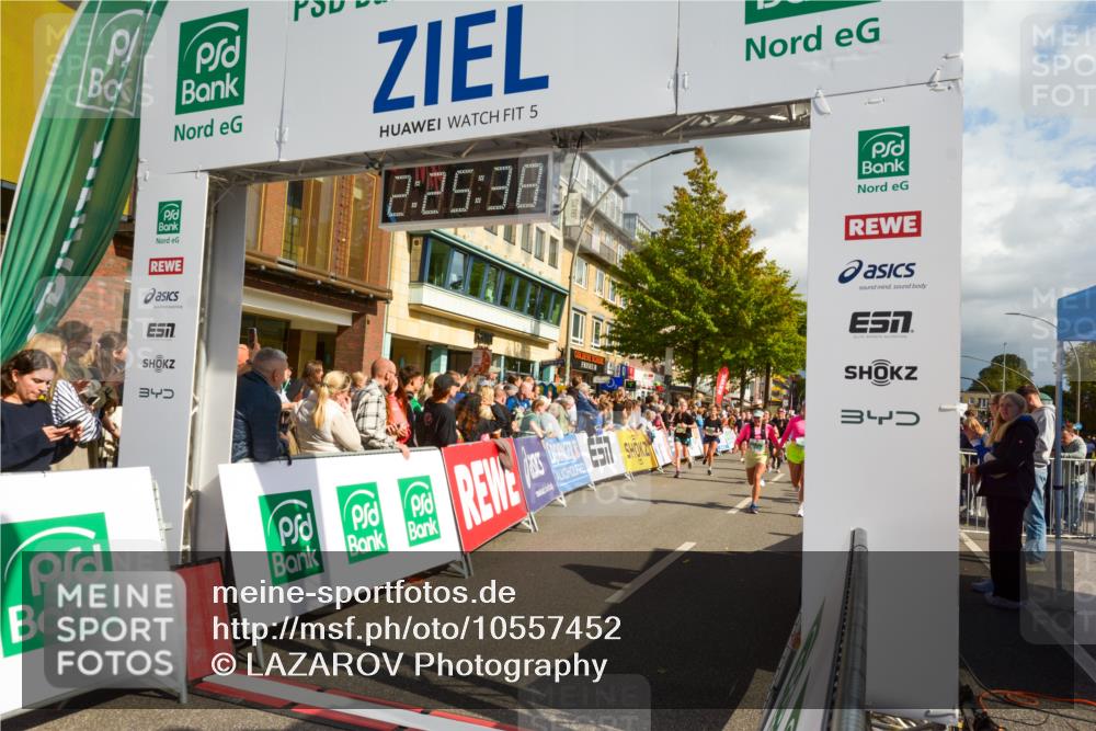 20.09.2026 - PSD Bank Halbmarathon LAZAROV Photography http://msf.ph/oto/10557452 20.09.2026 12:25:38 Ziel 1652, 1798, 2216, 2287, 2507, 2953, 2954, 3242, 3666, 3873, 4749 meine-sportfotos.de