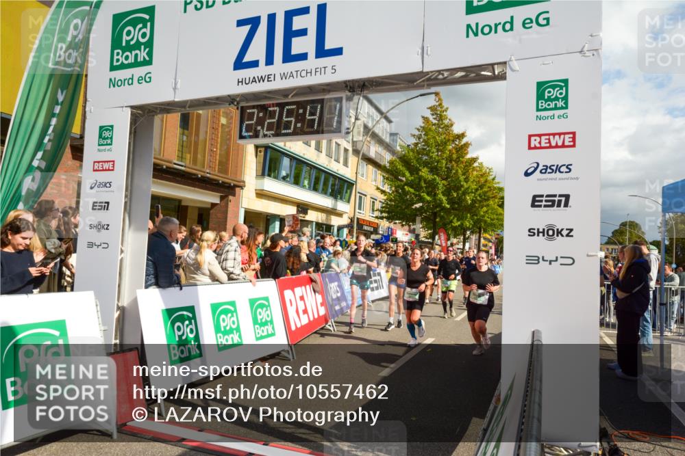 20.09.2026 - PSD Bank Halbmarathon LAZAROV Photography http://msf.ph/oto/10557462 20.09.2026 12:25:41 Ziel 1652, 1798, 2216, 2287, 2507, 2953, 2954, 3242, 3666, 3873, 4749 meine-sportfotos.de