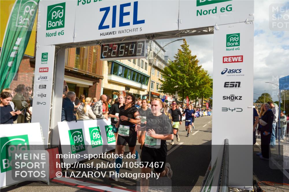 20.09.2026 - PSD Bank Halbmarathon LAZAROV Photography http://msf.ph/oto/10557467 20.09.2026 12:25:42 Ziel 1652, 1798, 2216, 2287, 2507, 2953, 2954, 3242, 3666, 3873, 4749 meine-sportfotos.de