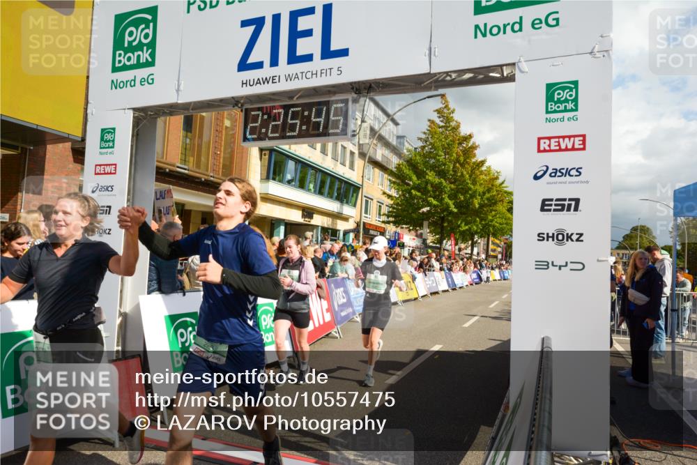20.09.2026 - PSD Bank Halbmarathon LAZAROV Photography http://msf.ph/oto/10557475 20.09.2026 12:25:45 Ziel 1652, 1798, 2216, 2287, 2507, 2953, 2954, 3242, 3666, 3873, 4390, 4391, 4392, 4749 meine-sportfotos.de