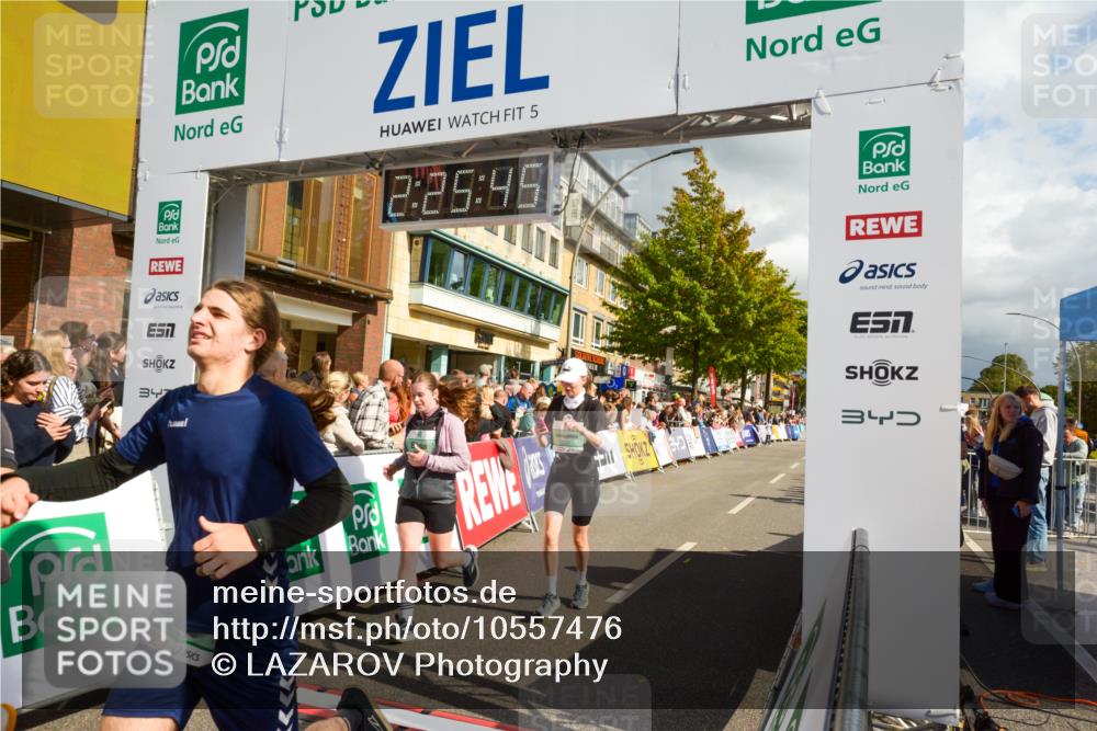 20.09.2026 - PSD Bank Halbmarathon LAZAROV Photography http://msf.ph/oto/10557476 20.09.2026 12:25:45 Ziel 1652, 1798, 2216, 2287, 2507, 2953, 2954, 3242, 3666, 3873, 4390, 4391, 4392, 4749 meine-sportfotos.de
