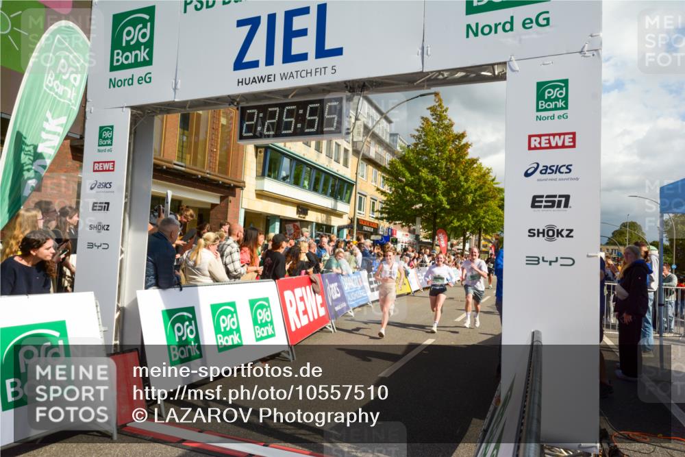 20.09.2026 - PSD Bank Halbmarathon LAZAROV Photography http://msf.ph/oto/10557510 20.09.2026 12:25:54 Ziel 1259, 2824, 3900, 4390, 4391, 4392, 4588 meine-sportfotos.de