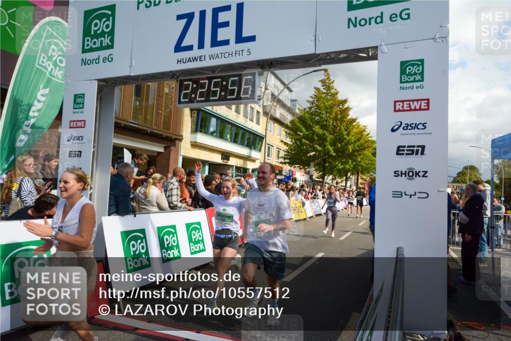 20.09.2026 - PSD Bank Halbmarathon LAZAROV Photography http://msf.ph/oto/10557512 20.09.2026 12:25:56 Ziel 1259, 2824, 3900, 4390, 4391, 4392, 4588 meine-sportfotos.de