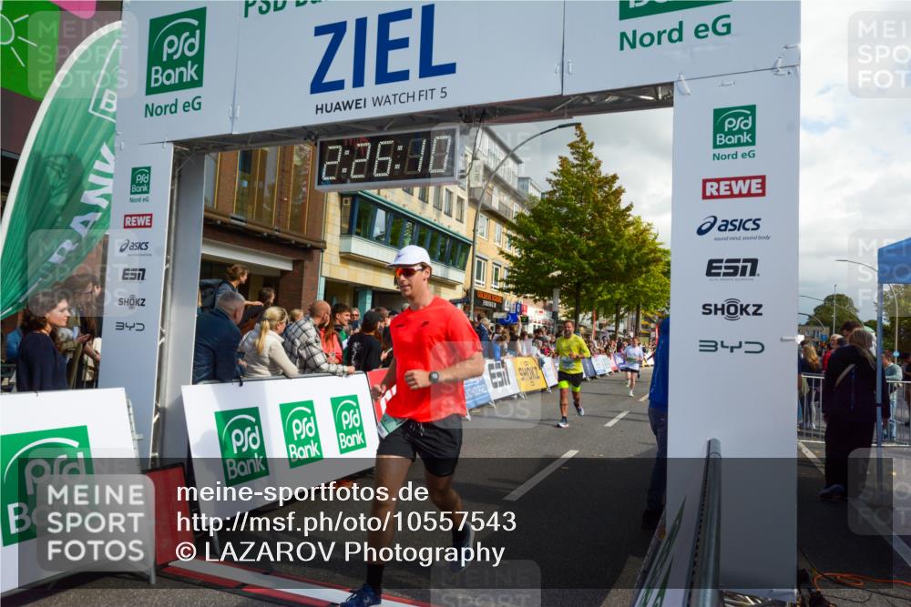 20.09.2026 - PSD Bank Halbmarathon LAZAROV Photography http://msf.ph/oto/10557543 20.09.2026 12:26:10 Ziel 1202, 1259, 1477, 1754, 1807, 1914, 2477, 3693, 3694, 4192, 4736 meine-sportfotos.de