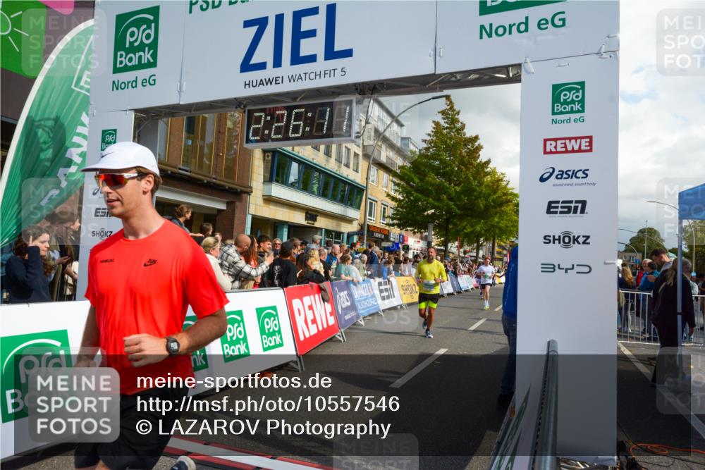 20.09.2026 - PSD Bank Halbmarathon LAZAROV Photography http://msf.ph/oto/10557546 20.09.2026 12:26:10 Ziel 1202, 1259, 1477, 1754, 1807, 1914, 2477, 3693, 3694, 4192, 4736 meine-sportfotos.de
