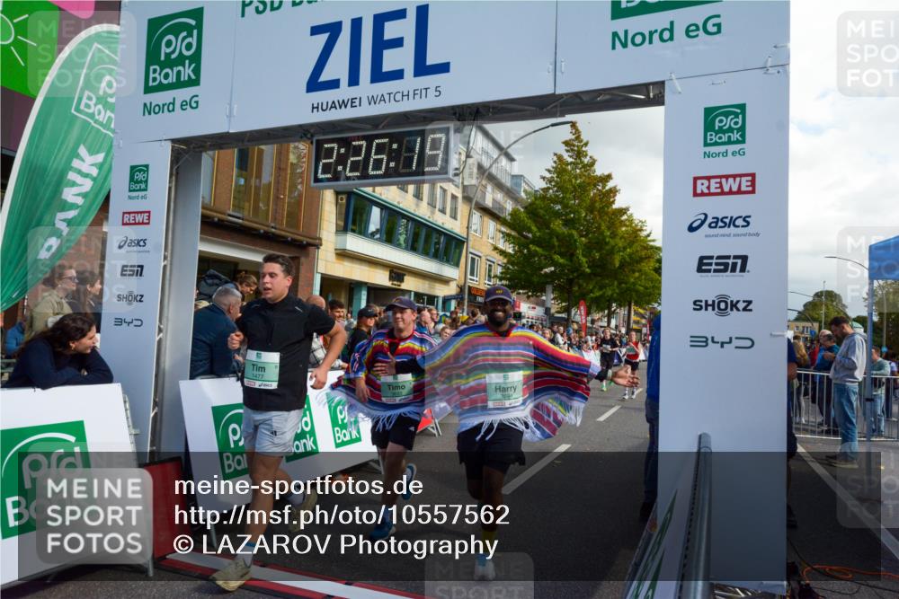 20.09.2026 - PSD Bank Halbmarathon LAZAROV Photography http://msf.ph/oto/10557562 20.09.2026 12:26:18 Ziel 1202, 1477, 1754, 1807, 2477, 3693, 3694, 4192, 4216 meine-sportfotos.de