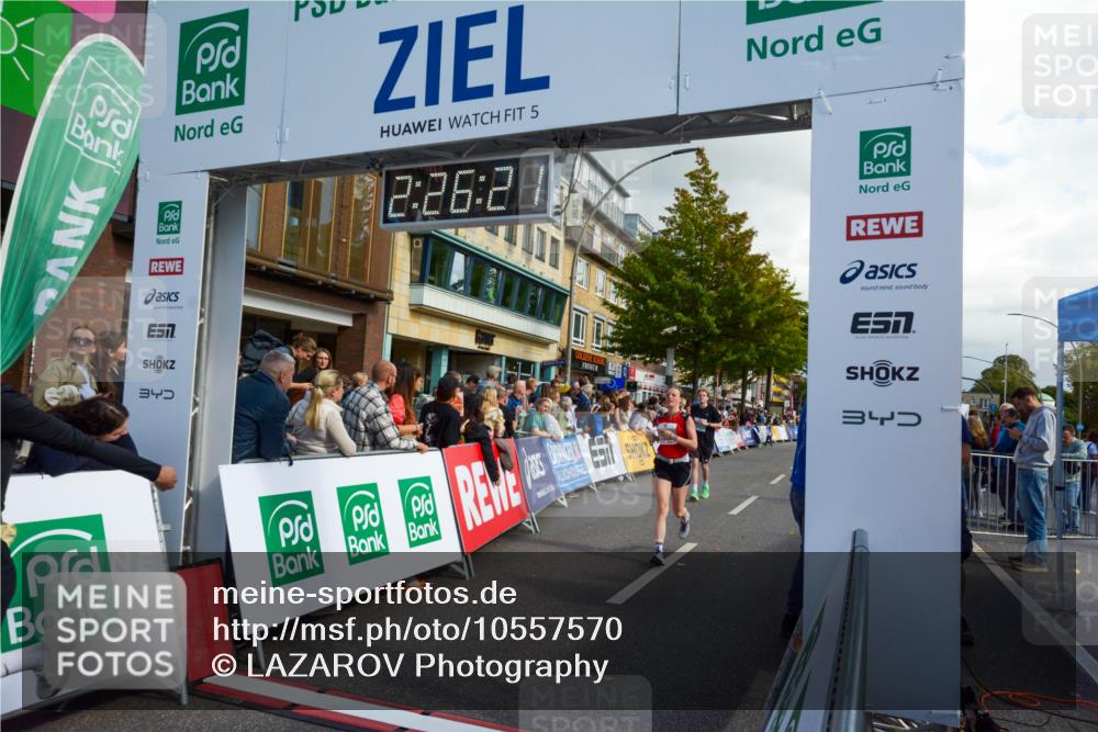20.09.2026 - PSD Bank Halbmarathon LAZAROV Photography http://msf.ph/oto/10557570 20.09.2026 12:26:20 Ziel 1202, 1477, 1807, 3693, 3694, 4192, 4216 meine-sportfotos.de