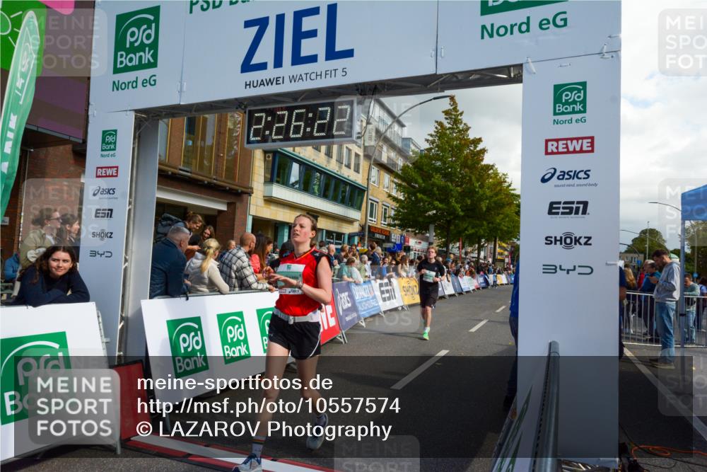 20.09.2026 - PSD Bank Halbmarathon LAZAROV Photography http://msf.ph/oto/10557574 20.09.2026 12:26:22 Ziel 1202, 1477, 1807, 3693, 3694, 4192, 4216, 4584 meine-sportfotos.de