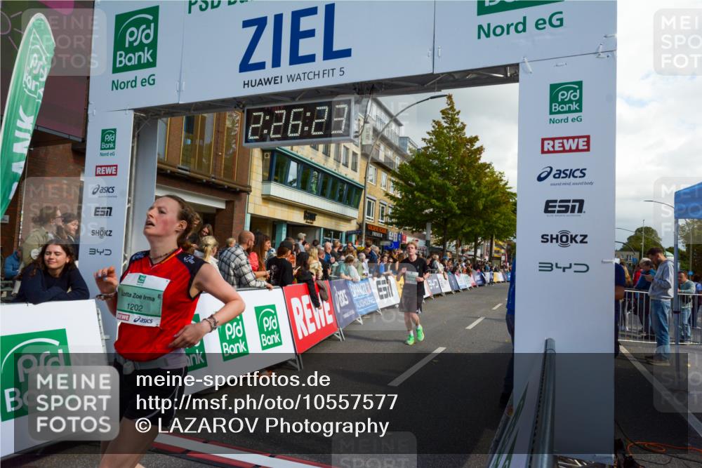 20.09.2026 - PSD Bank Halbmarathon LAZAROV Photography http://msf.ph/oto/10557577 20.09.2026 12:26:22 Ziel 1202, 1477, 1807, 3693, 3694, 4192, 4216, 4584 meine-sportfotos.de