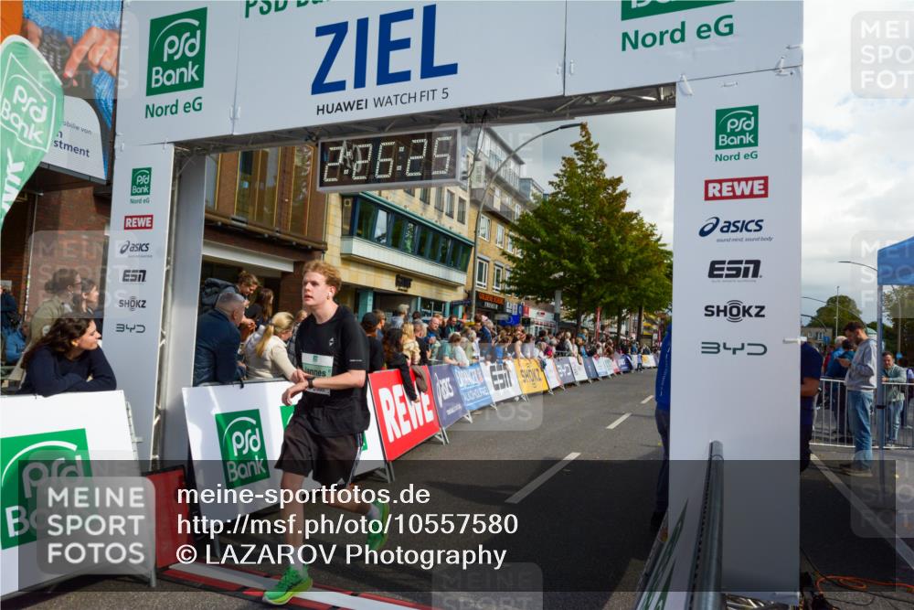 20.09.2026 - PSD Bank Halbmarathon LAZAROV Photography http://msf.ph/oto/10557580 20.09.2026 12:26:24 Ziel 1202, 1477, 3693, 3694, 4192, 4216, 4584 meine-sportfotos.de