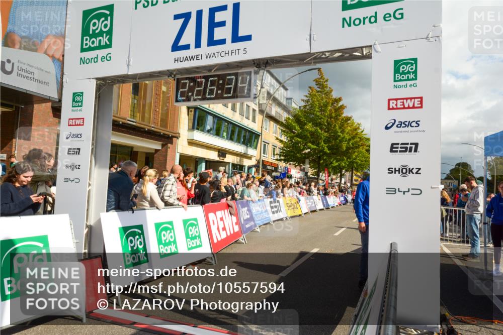 20.09.2026 - PSD Bank Halbmarathon LAZAROV Photography http://msf.ph/oto/10557594 20.09.2026 12:26:33 Ziel 1113, 1231, 1844, 2871, 3821, 4427, 4584 meine-sportfotos.de