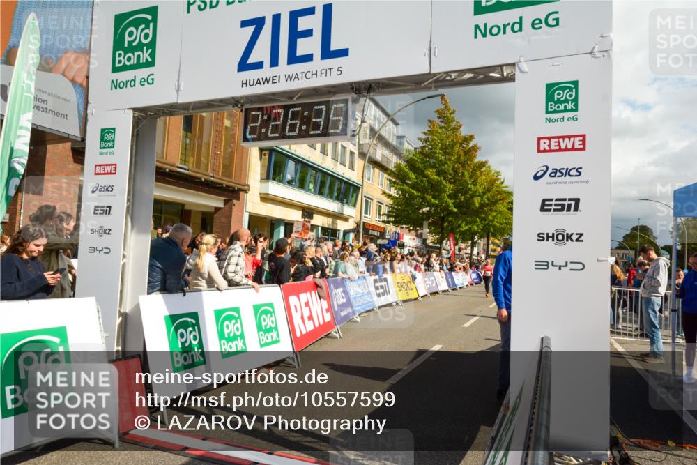 20.09.2026 - PSD Bank Halbmarathon LAZAROV Photography http://msf.ph/oto/10557599 20.09.2026 12:26:34 Ziel 1113, 1231, 1844, 2871, 3821, 4427, 4584 meine-sportfotos.de