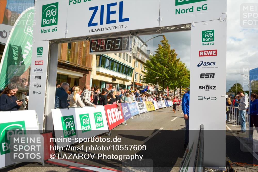 20.09.2026 - PSD Bank Halbmarathon LAZAROV Photography http://msf.ph/oto/10557609 20.09.2026 12:26:36 Ziel 1113, 1231, 1345, 1471, 1844, 2858, 2871, 3821, 4427, 4584 meine-sportfotos.de