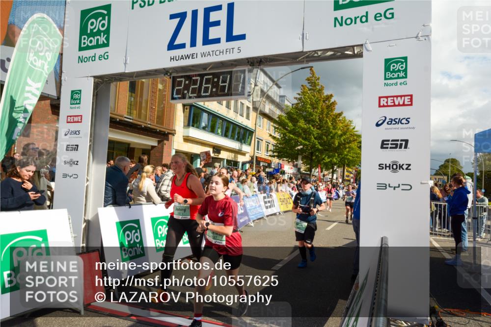 20.09.2026 - PSD Bank Halbmarathon LAZAROV Photography http://msf.ph/oto/10557625 20.09.2026 12:26:41 Ziel 1113, 1231, 1345, 1471, 1738, 1844, 2021, 2039, 2858, 2871, 3821, 4427 meine-sportfotos.de