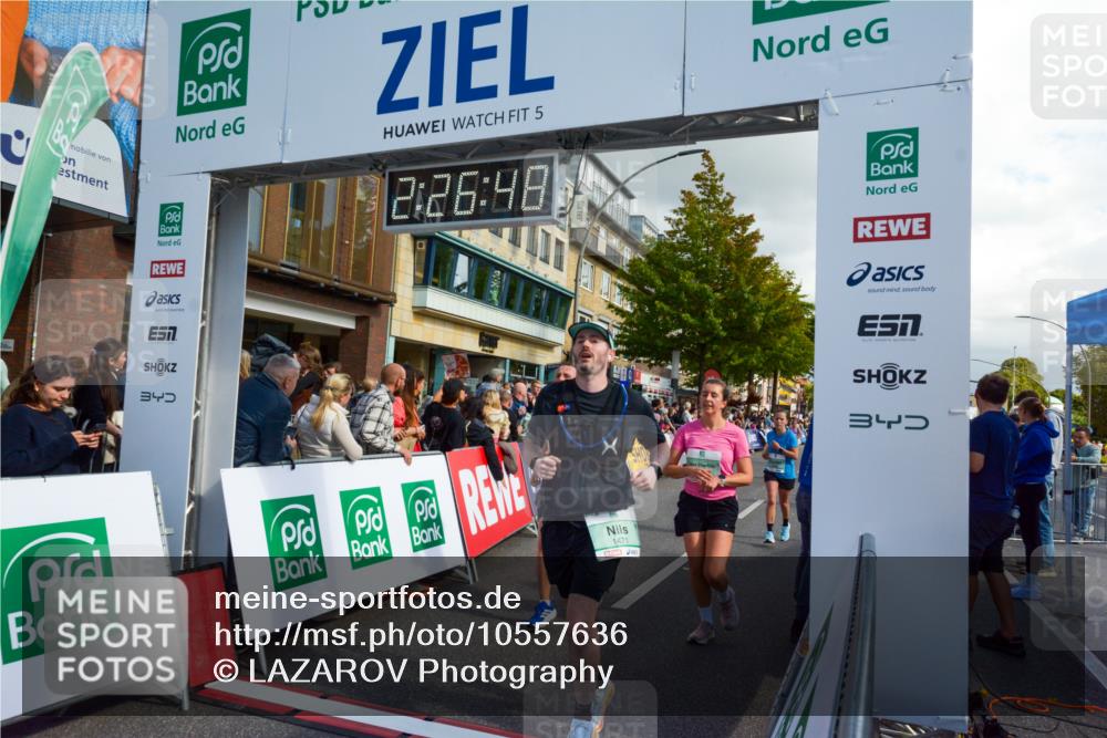20.09.2026 - PSD Bank Halbmarathon LAZAROV Photography http://msf.ph/oto/10557636 20.09.2026 12:26:48 Ziel 1113, 1231, 1345, 1471, 1738, 1844, 2021, 2039, 2295, 2538, 2858, 3821 meine-sportfotos.de