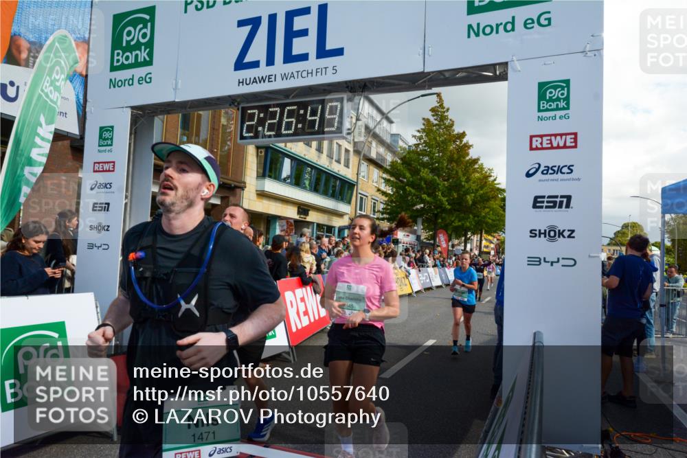20.09.2026 - PSD Bank Halbmarathon LAZAROV Photography http://msf.ph/oto/10557640 20.09.2026 12:26:48 Ziel 1113, 1231, 1345, 1471, 1738, 1844, 2021, 2039, 2295, 2538, 2858, 3821 meine-sportfotos.de