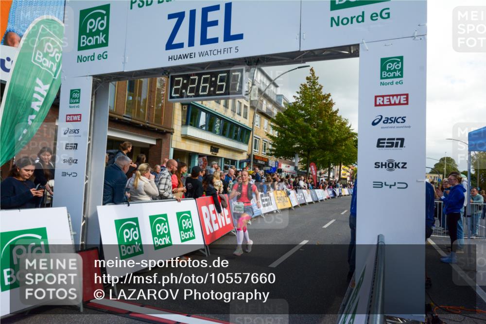 20.09.2026 - PSD Bank Halbmarathon LAZAROV Photography http://msf.ph/oto/10557660 20.09.2026 12:26:57 Ziel 1738, 2021, 2295, 2538 meine-sportfotos.de