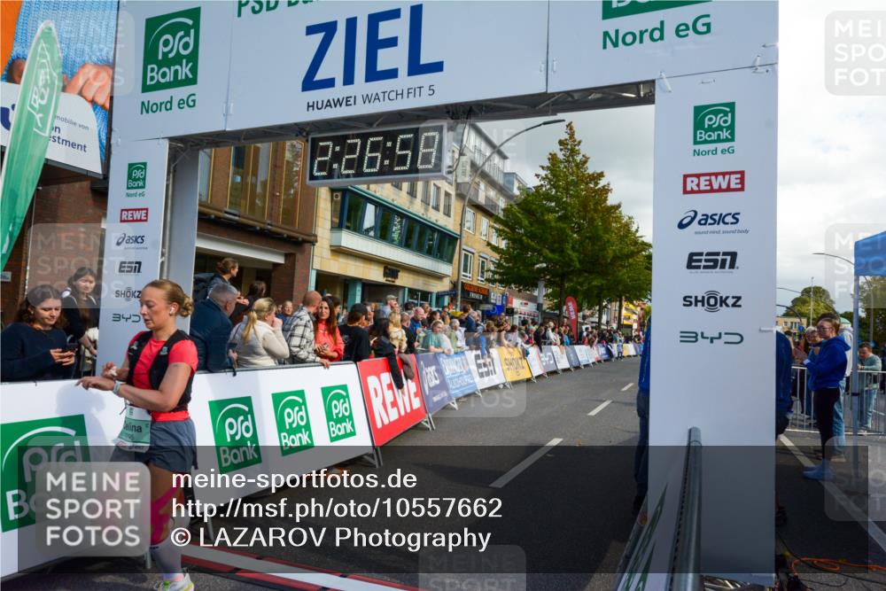 20.09.2026 - PSD Bank Halbmarathon LAZAROV Photography http://msf.ph/oto/10557662 20.09.2026 12:26:58 Ziel 1738, 2021, 2295, 2538 meine-sportfotos.de