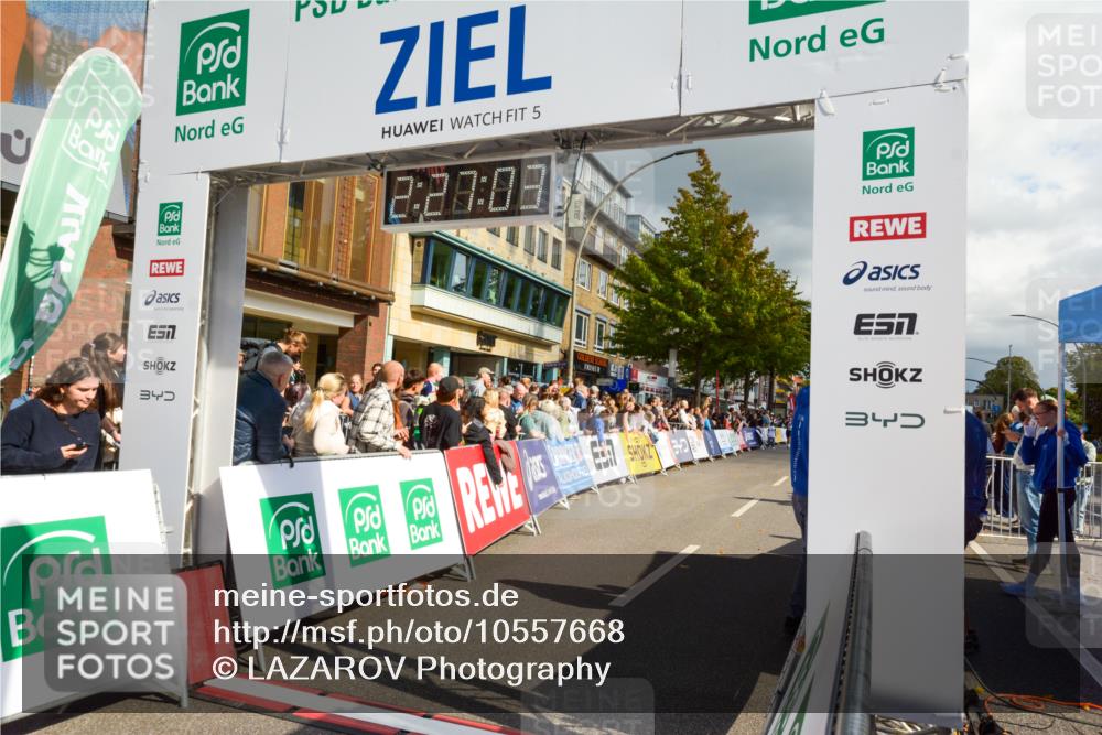 20.09.2026 - PSD Bank Halbmarathon LAZAROV Photography http://msf.ph/oto/10557668 20.09.2026 12:27:02 Ziel 1480, 2295, 2538 meine-sportfotos.de