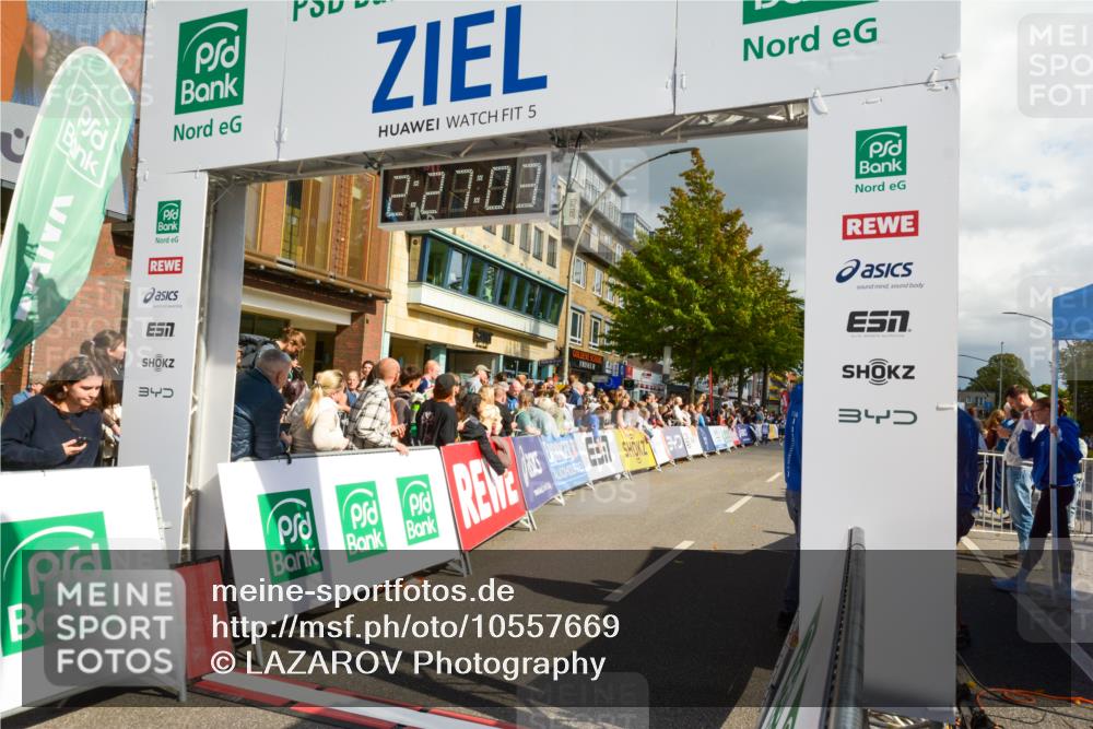 20.09.2026 - PSD Bank Halbmarathon LAZAROV Photography http://msf.ph/oto/10557669 20.09.2026 12:27:02 Ziel 1480, 2295, 2538 meine-sportfotos.de
