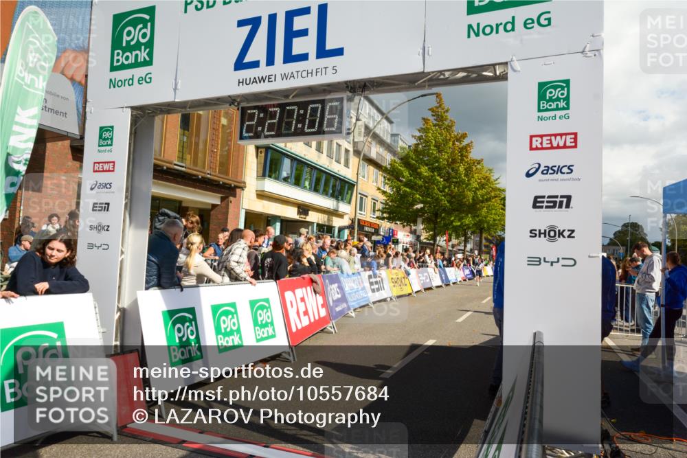 20.09.2026 - PSD Bank Halbmarathon LAZAROV Photography http://msf.ph/oto/10557684 20.09.2026 12:27:05 Ziel 1480 meine-sportfotos.de
