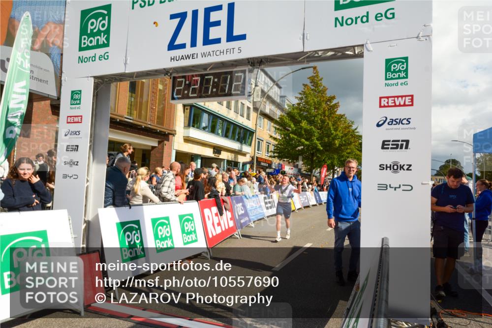 20.09.2026 - PSD Bank Halbmarathon LAZAROV Photography http://msf.ph/oto/10557690 20.09.2026 12:27:11 Ziel 1480, 2839 meine-sportfotos.de