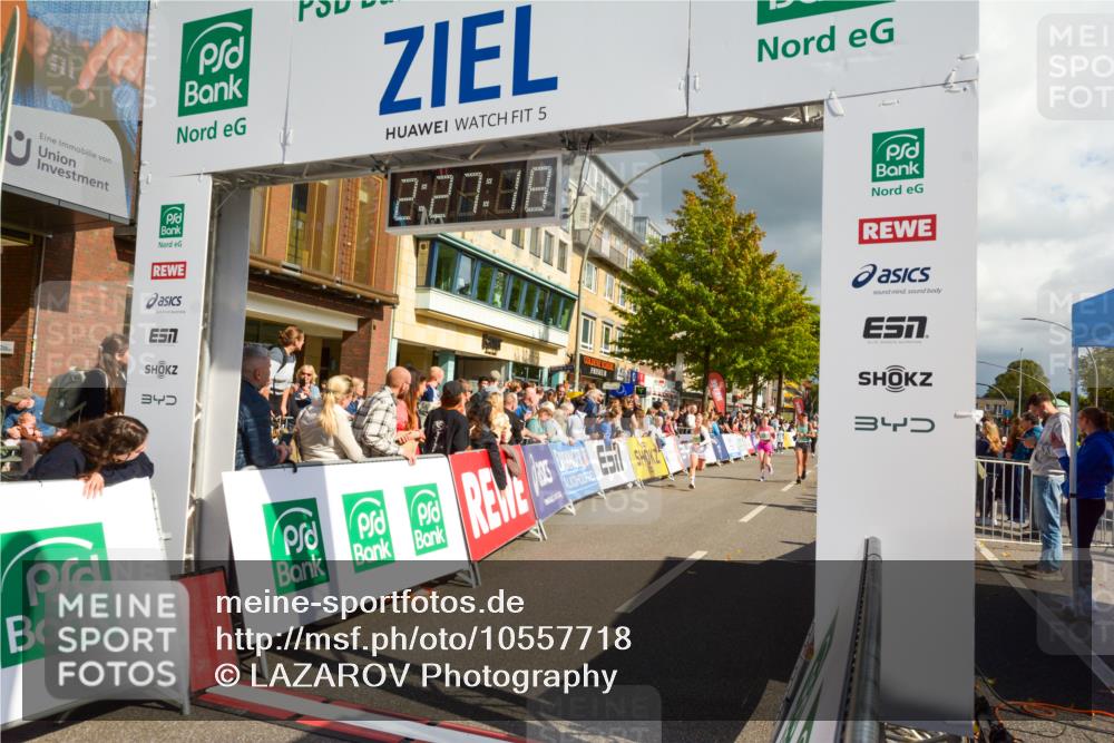 20.09.2026 - PSD Bank Halbmarathon LAZAROV Photography http://msf.ph/oto/10557718 20.09.2026 12:27:18 Ziel 1186, 1480, 1667, 2279, 2839, 3294 meine-sportfotos.de