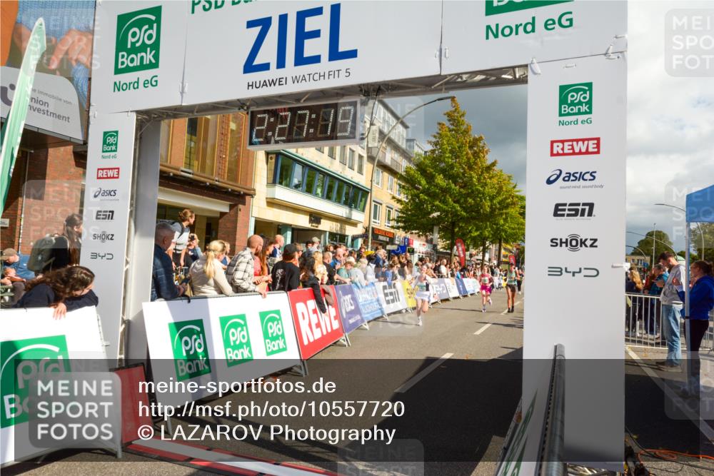 20.09.2026 - PSD Bank Halbmarathon LAZAROV Photography http://msf.ph/oto/10557720 20.09.2026 12:27:18 Ziel 1186, 1480, 1667, 2279, 2839, 3294 meine-sportfotos.de