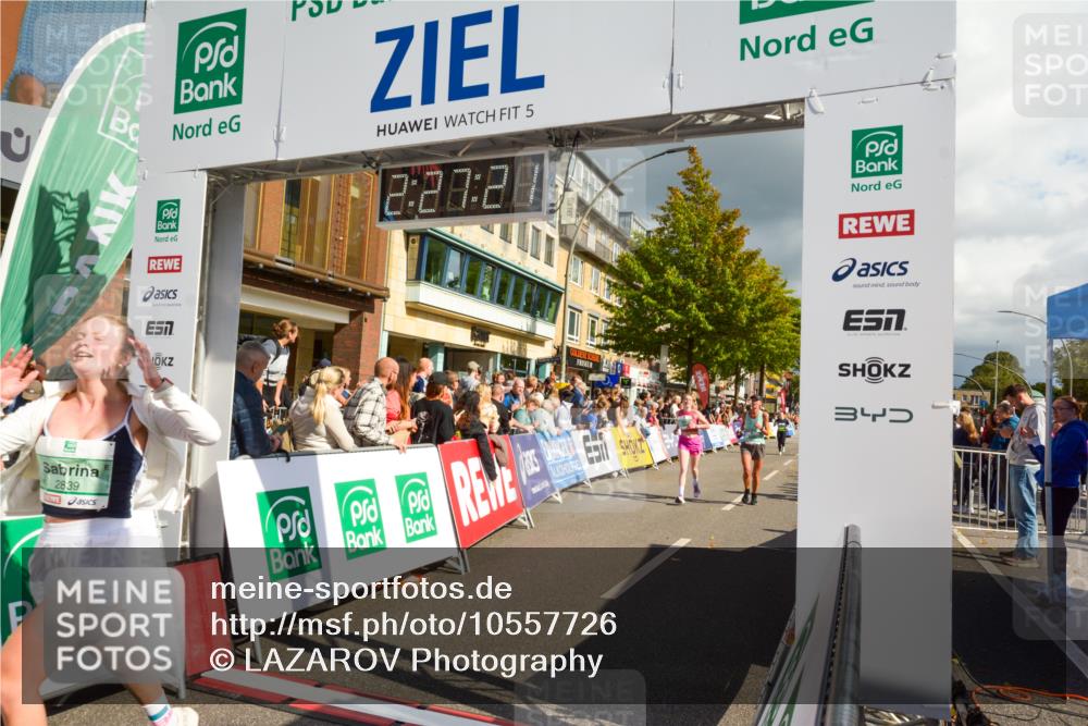 20.09.2026 - PSD Bank Halbmarathon LAZAROV Photography http://msf.ph/oto/10557726 20.09.2026 12:27:20 Ziel 1186, 1667, 2279, 2839, 3294 meine-sportfotos.de