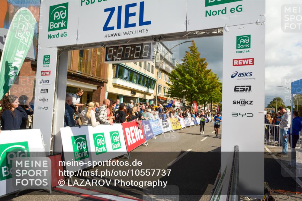 20.09.2026 - PSD Bank Halbmarathon LAZAROV Photography http://msf.ph/oto/10557737 20.09.2026 12:27:25 Ziel 1186, 1667, 2279, 2839, 3294, 4193 meine-sportfotos.de