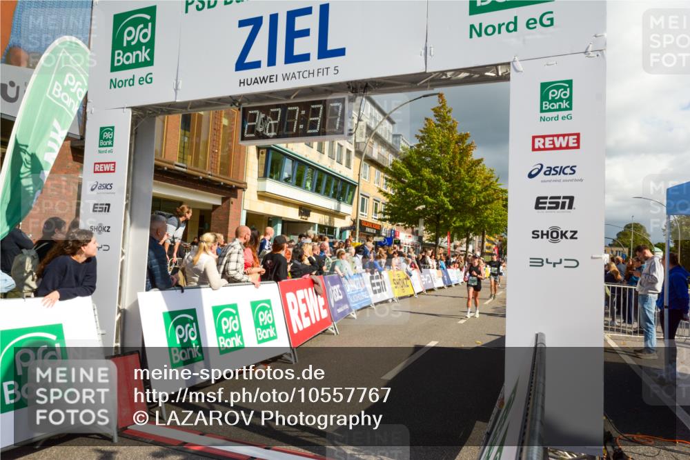 20.09.2026 - PSD Bank Halbmarathon LAZAROV Photography http://msf.ph/oto/10557767 20.09.2026 12:27:36 Ziel 1186, 2444, 2943, 4003, 4193, 4264, 4792 meine-sportfotos.de