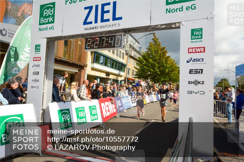 20.09.2026 - PSD Bank Halbmarathon LAZAROV Photography http://msf.ph/oto/10557772 20.09.2026 12:27:39 Ziel 2444, 2943, 3564, 4003, 4193, 4242, 4264, 4792 meine-sportfotos.de
