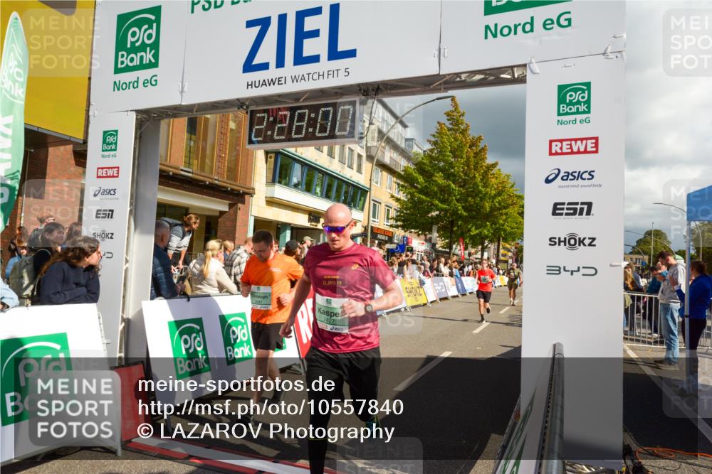 20.09.2026 - PSD Bank Halbmarathon LAZAROV Photography http://msf.ph/oto/10557840 20.09.2026 12:27:59 Ziel 1517, 2427, 3594, 3947, 4187, 4244, 4586, 4587 meine-sportfotos.de