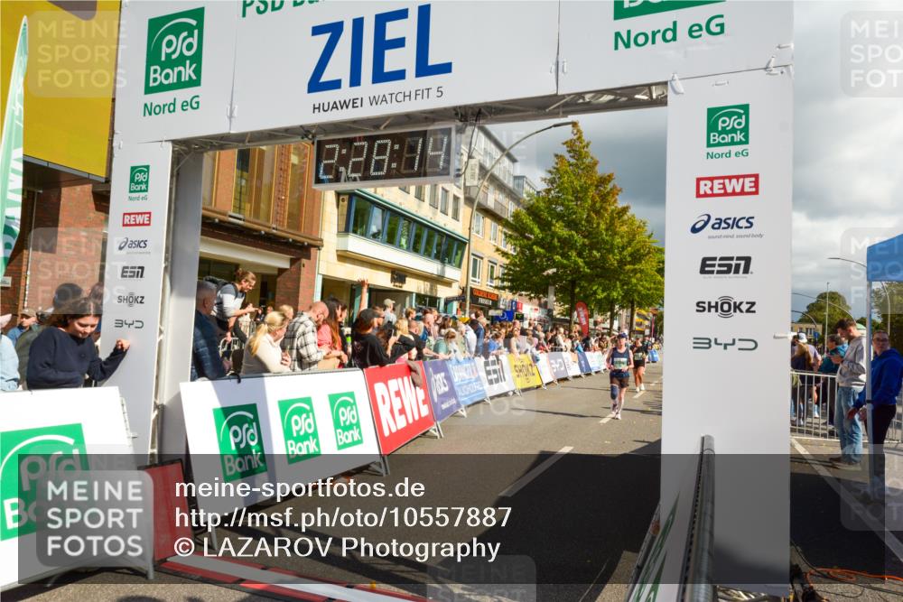 20.09.2026 - PSD Bank Halbmarathon LAZAROV Photography http://msf.ph/oto/10557887 20.09.2026 12:28:14 Ziel 1214, 1367, 1421, 2717, 4412, 4455, 4540, 4557 meine-sportfotos.de