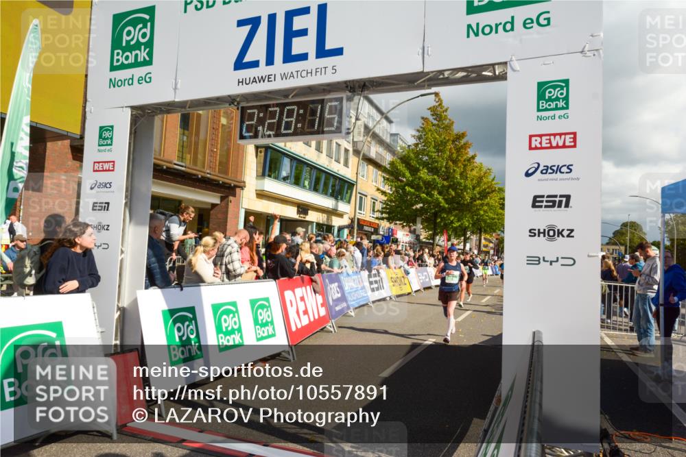 20.09.2026 - PSD Bank Halbmarathon LAZAROV Photography http://msf.ph/oto/10557891 20.09.2026 12:28:15 Ziel 1214, 1367, 1421, 2717, 4412, 4455, 4540, 4557 meine-sportfotos.de