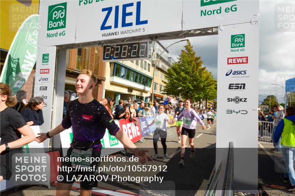 20.09.2026 - PSD Bank Halbmarathon LAZAROV Photography http://msf.ph/oto/10557912 20.09.2026 12:28:21 Ziel 1214, 1367, 1421, 2172, 2717, 3343, 3958, 3959, 4412, 4455, 4540, 4557 meine-sportfotos.de