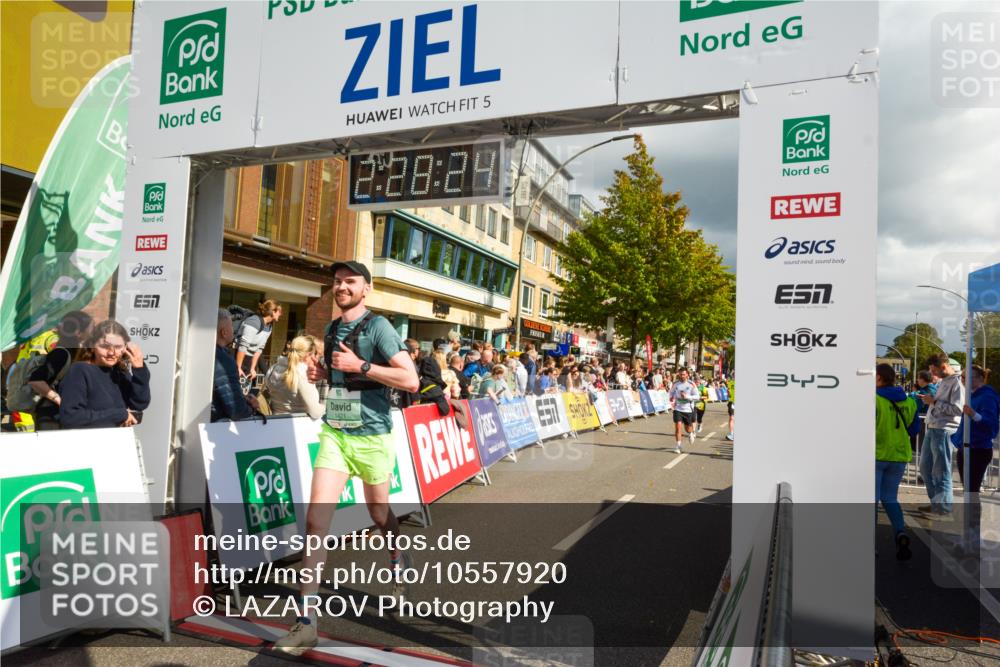 20.09.2026 - PSD Bank Halbmarathon LAZAROV Photography http://msf.ph/oto/10557920 20.09.2026 12:28:23 Ziel 1214, 1367, 1421, 2172, 2717, 3343, 3958, 3959, 4412, 4455, 4540, 4557 meine-sportfotos.de