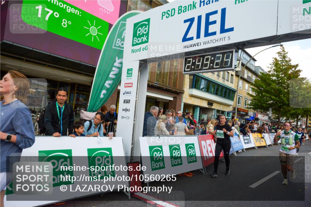 20.09.2026 - PSD Bank Halbmarathon LAZAROV Photography http://msf.ph/oto/10560265 20.09.2026 12:49:23 Ziel 2151, 2453, 3206, 3254, 3700, 3701, 3983, 3984, 4700 meine-sportfotos.de